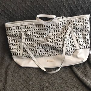 Jessica Simpson handbag